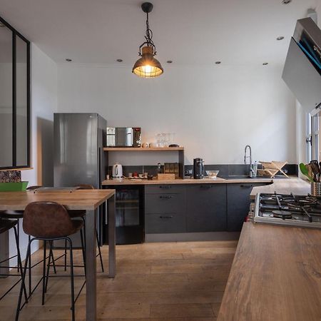 Appartement Spacieux Au Coeur D'Angers Etage 1 - 6 Personnes ภายนอก รูปภาพ