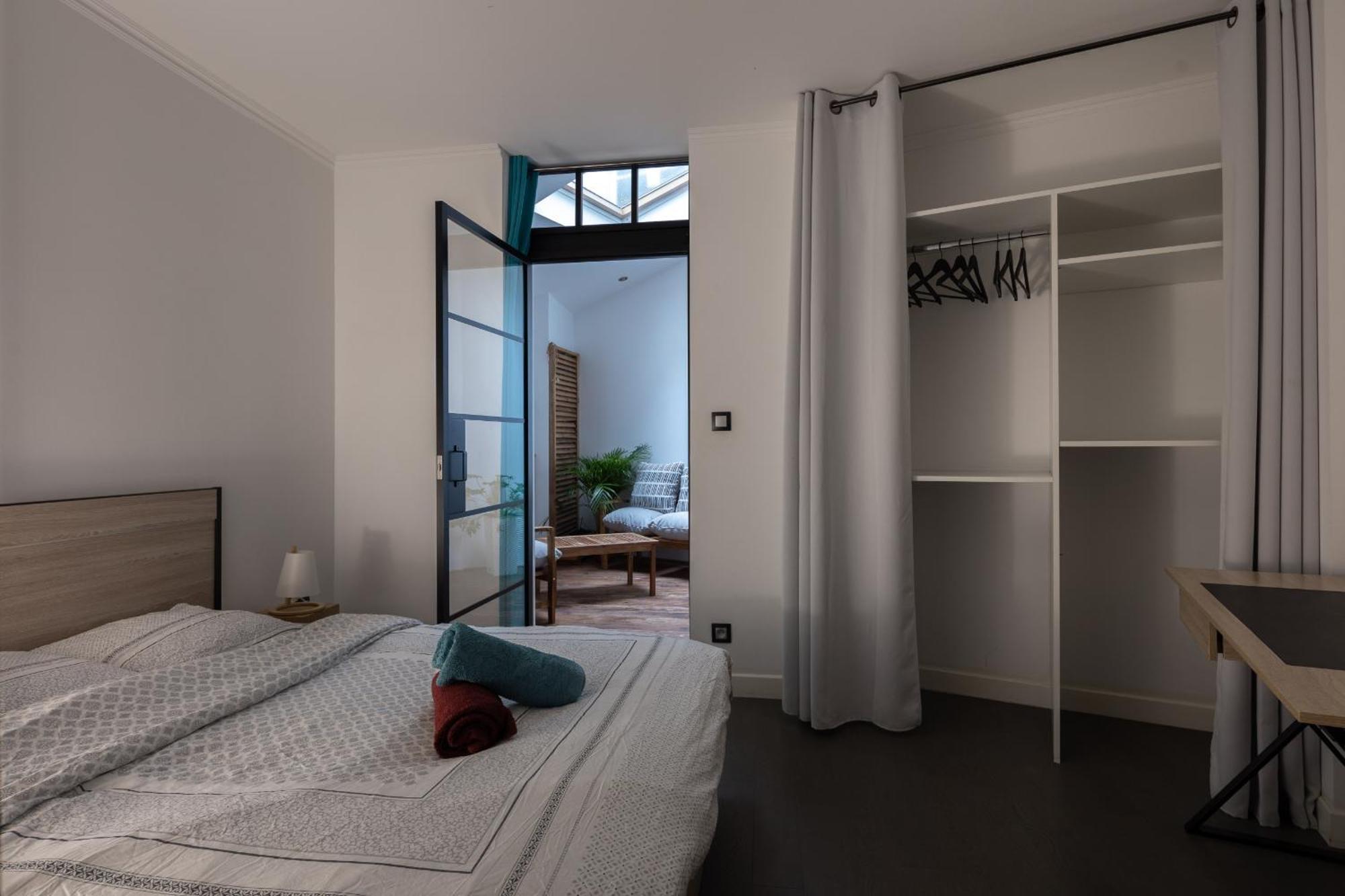 Appartement Spacieux Au Coeur D'Angers Etage 1 - 6 Personnes ภายนอก รูปภาพ