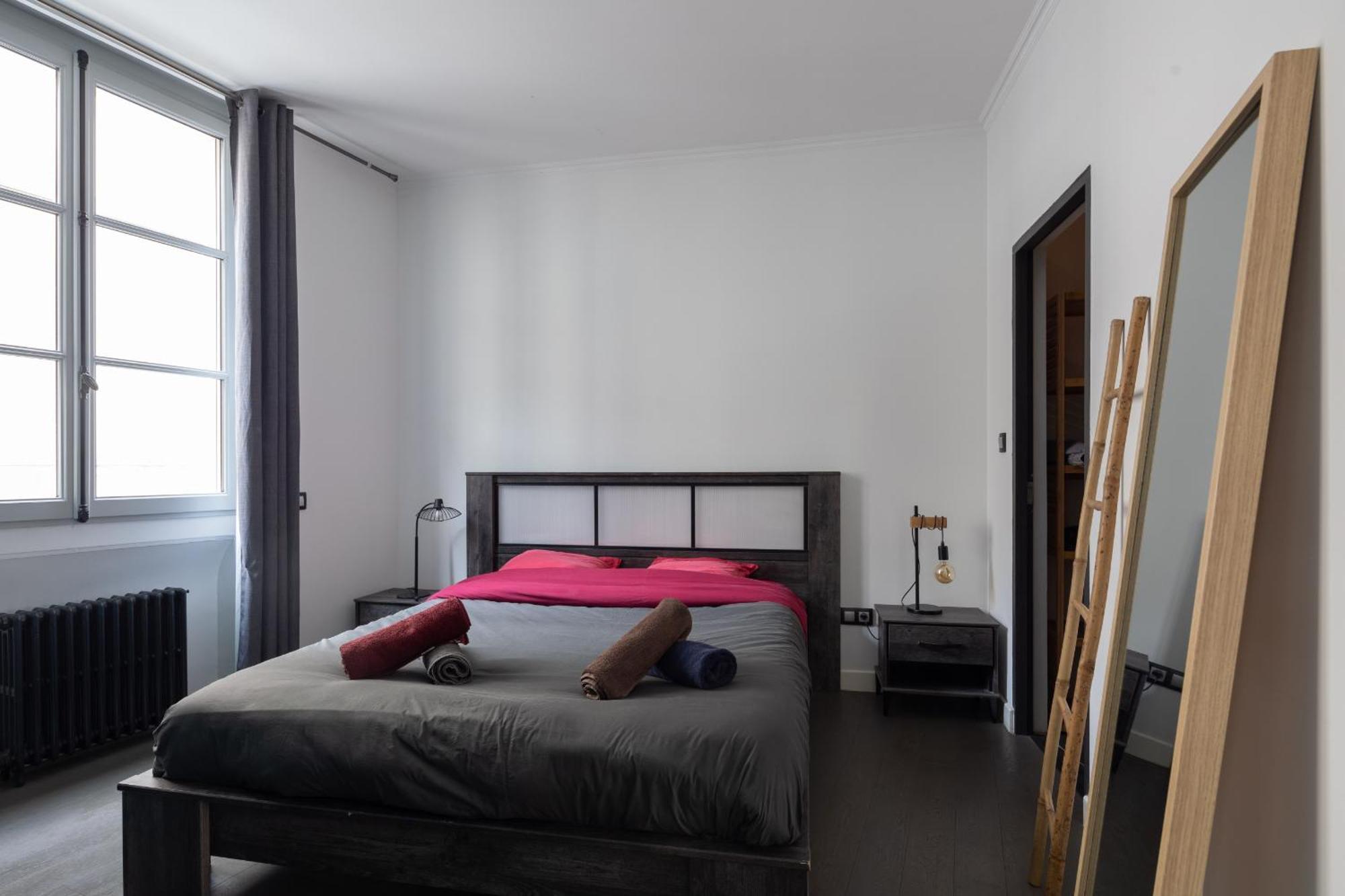 Appartement Spacieux Au Coeur D'Angers Etage 1 - 6 Personnes ภายนอก รูปภาพ