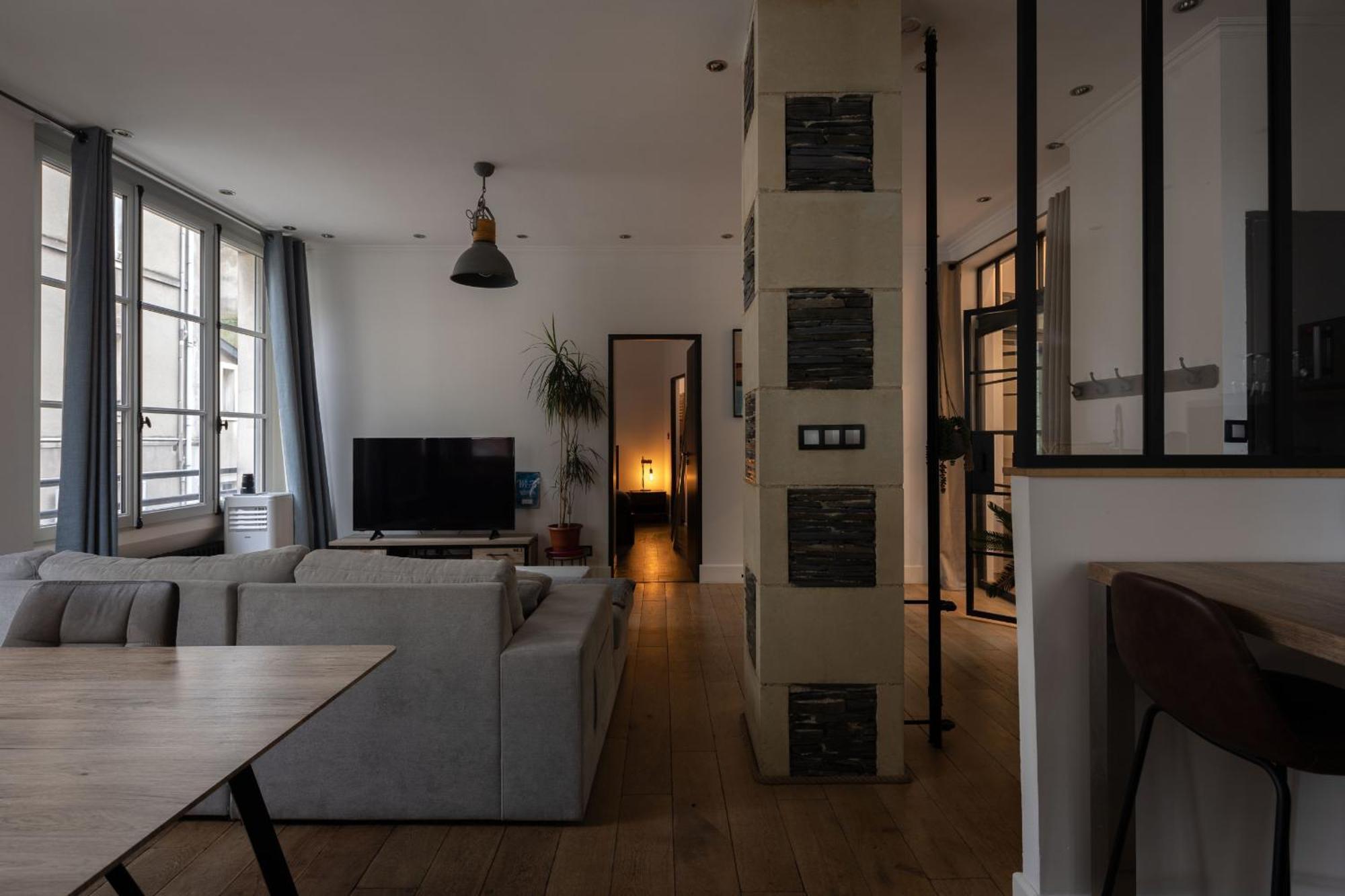 Appartement Spacieux Au Coeur D'Angers Etage 1 - 6 Personnes ภายนอก รูปภาพ
